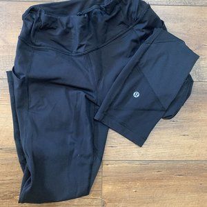 Lululemon cropped leggings with pockets